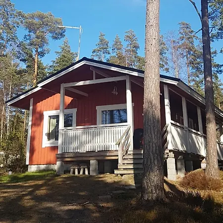 Holiday home Lomakylae Meripesae Dragsfjard
