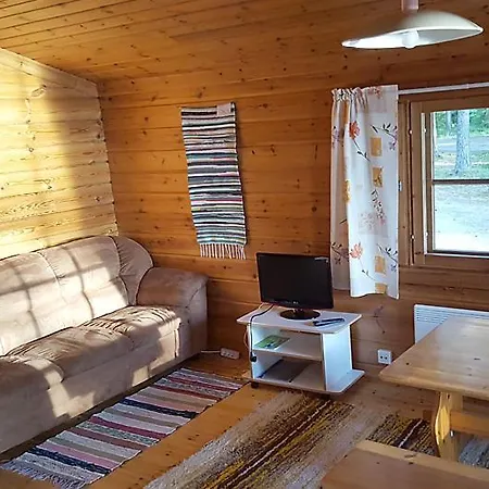 Lomakylae Meripesae Hotel