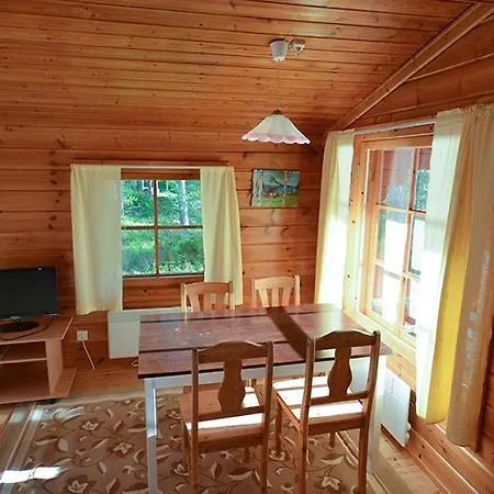 Holiday home Lomakylae Meripesae