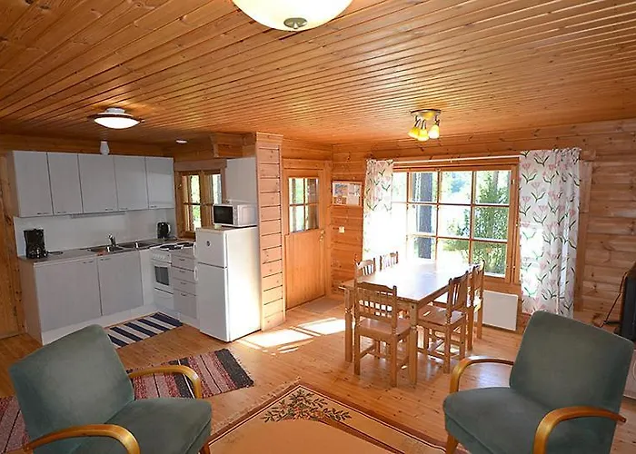 Lomakylae Meripesae 酒店