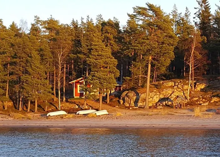 Lomakylae Meripesae 酒店 *