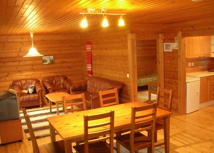 Lomakylae Meripesae 酒店 *